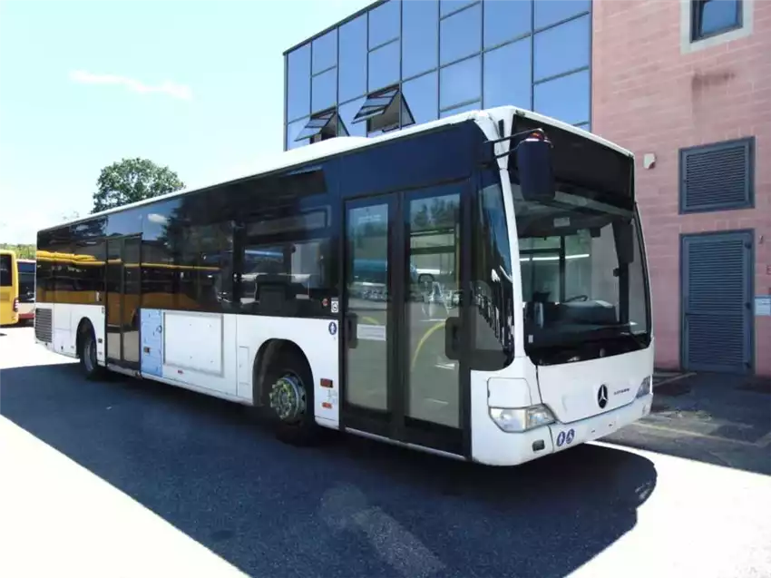 20 автобус Хмельницький: повний маршрут, розклад і зупинки у 2026 році