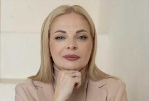 Дана Ярова – вплив на українську політику та медіапростір