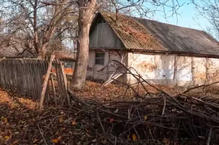 Таємниці та історії покинутих українських сіл